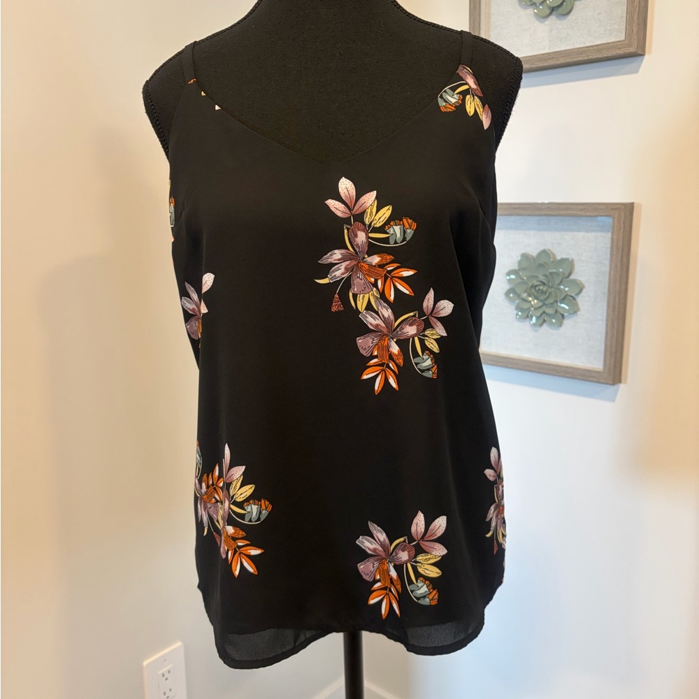 Bootlegger Kismet Black Strappy Floral Lace Tropical Print Sleeveless Blouse EUC